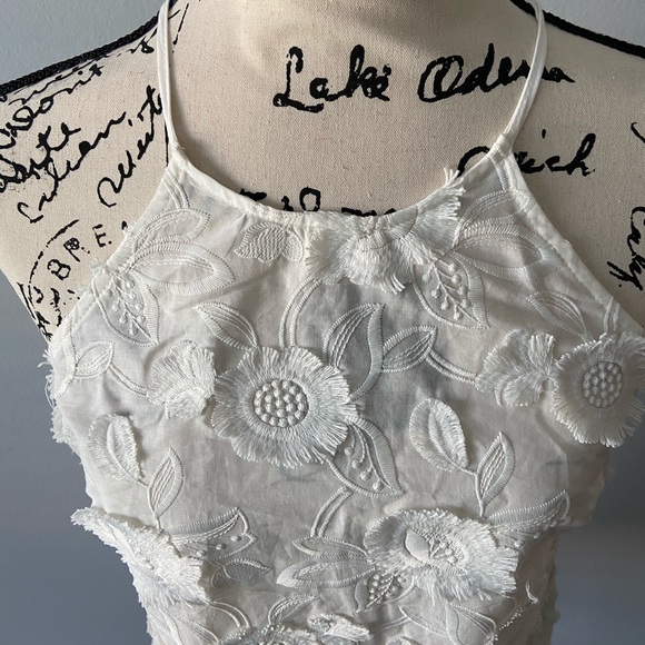 Dress - Picture 3 of 5